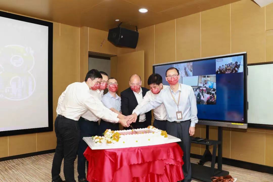 开云online(中国)28周年庆 | 相逢的意义在于照亮彼此 
