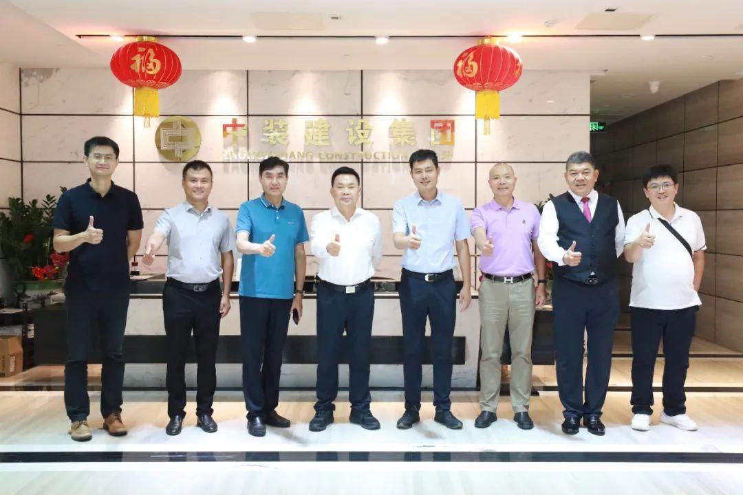 垣曲县县委常委、副县长张帆一行莅临开云online(中国)考察交流